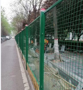 德鸿公路护栏网.jpg